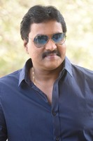 Sunil 2 Countries Interview Stills